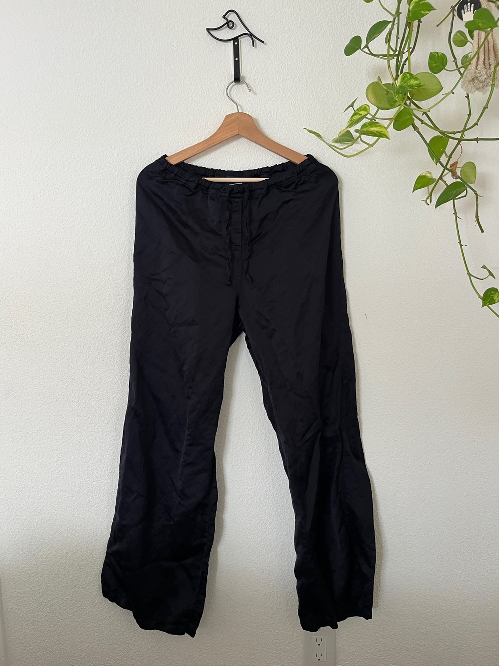 CP Shades Quiet Luxury Women’s Navy Casual Pants